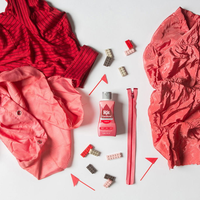 Rit DyeMore Liquid Synthetic Fiber Dye - Racing Red image 2 of 3