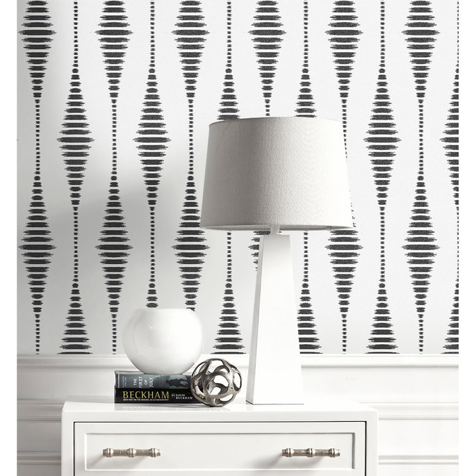Seabrook Designs Diamond Stripe Black Satin &amp; Pearl Wallpaper image 4 of 5