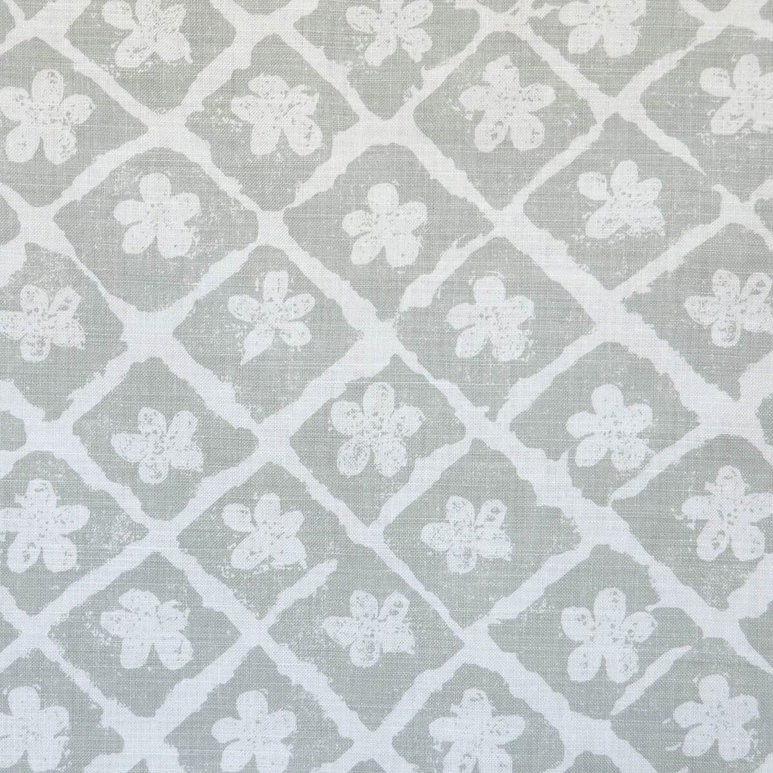 Lee Jofa Pomeroy Grey/Oyster Fabric
