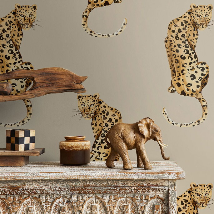 Daisy Bennett Leopard King Pale Oak Peel &amp; Stick Wallpaper image 2 of 5