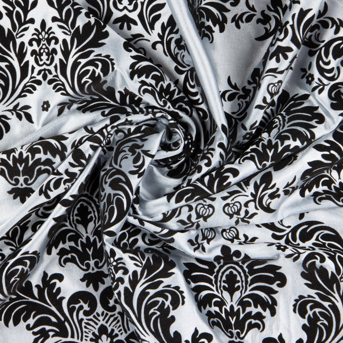 Flocked Silver Damask Taffeta Fabric image 3 of 3