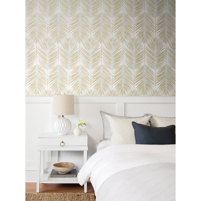 Seabrook Designs Marina Palm Silver &amp; Gold Wallpaper image 4 of 5