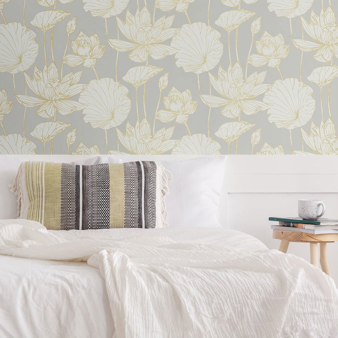 Seabrook Designs Water Lily Floral Metallic Gold &amp; Grey Wallpaper image 5 of 5