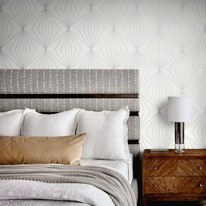 Seabrook Designs Diamond Vector Metallic Silver &amp; Eggshell Wallpaper image 3 of 4