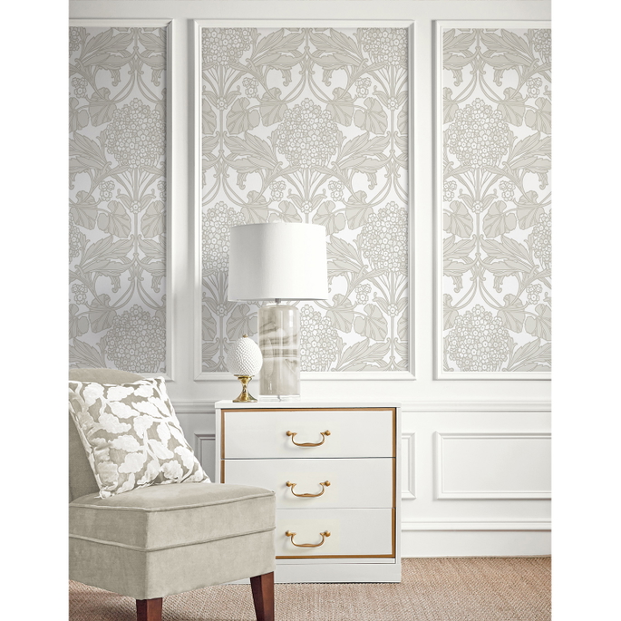 Seabrook Designs Floral Hydrangea Pale Oak &amp; Pearl Wallpaper image 2 of 3