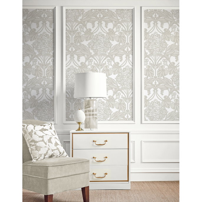 Seabrook Designs Floral Hydrangea Pale Oak &amp; Pearl Wallpaper image 2 of 3