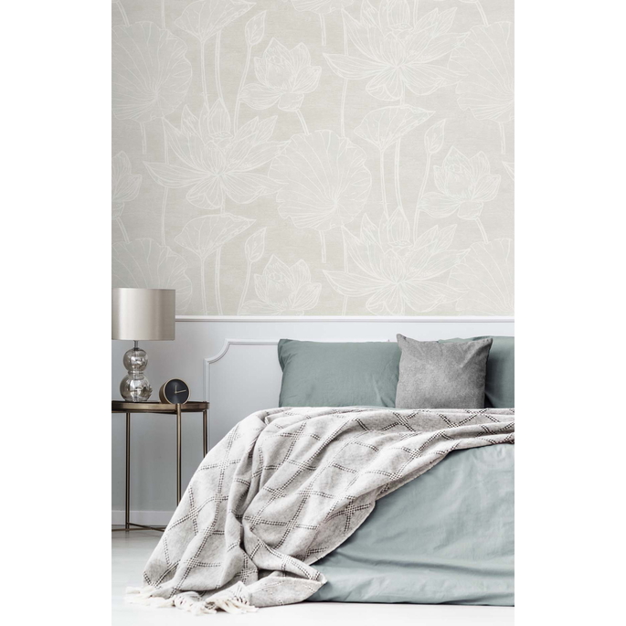 Seabrook Designs Water Lilies White Pearl Wallpaper image 2 of 3