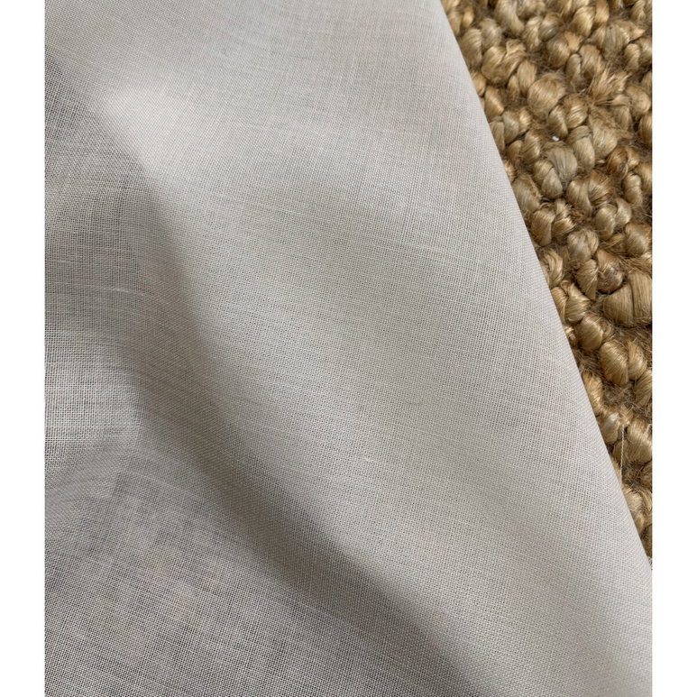 Gastón y Daniela Etamin Beige Fabric