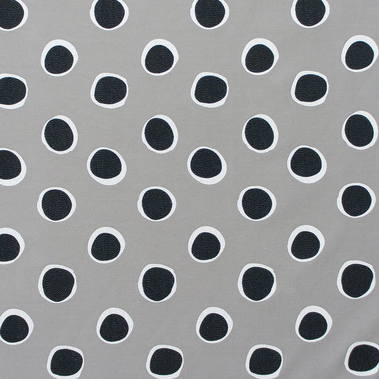 Gastón y Daniela Solis Fondo Gris Fabric
