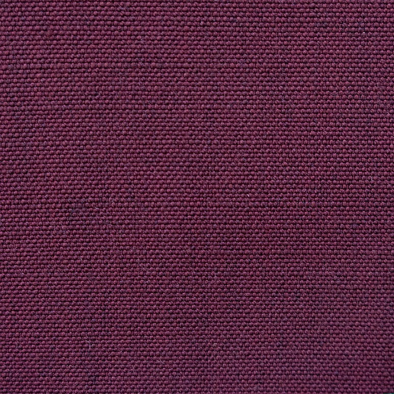 Gastón y Daniela Kuu Berenjena Fabric