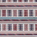 Gastón y Daniela Toro Sentado Azul/Rojo Fabric