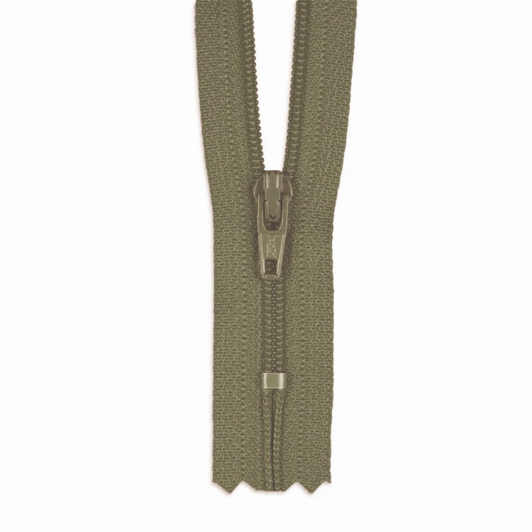 YKK 8" Soft Beige #3 Closed End Zipper