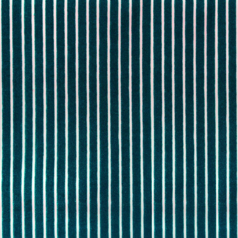 Gastón y Daniela Mayrit Ultramar Fabric