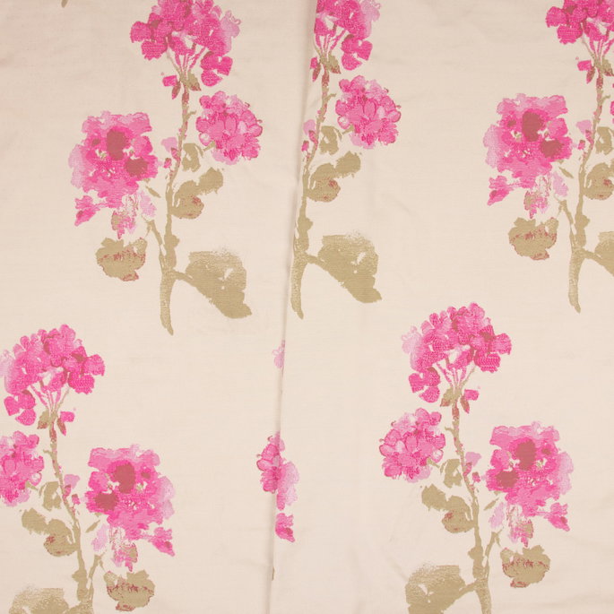 RK Classics Silhouette Mulberry Fabric image 2 of 2