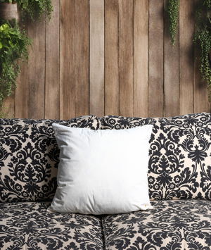 18 inch x 18 inch Down/Poly Pillow Form