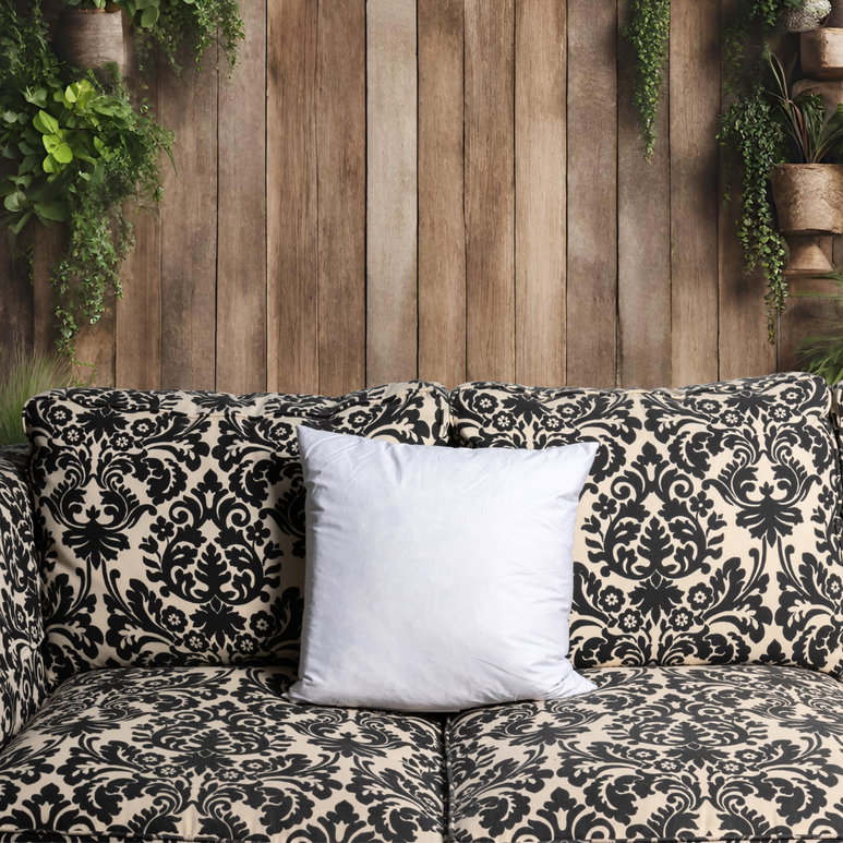18" x 18" Down Pillow Form - 5/95