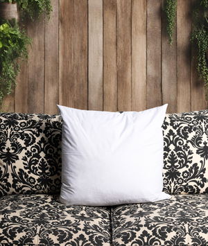 24 inch x 24 inch Down Pillow Form - 5/95