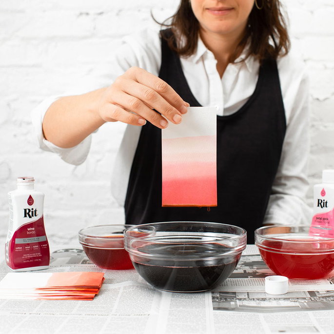Rit Dye - Wine # 10 Liquid image 2 of 2