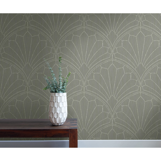 Seabrook Designs Scallop Medallion Cinder Gray &amp; Ivory Wallpaper image 2 of 2