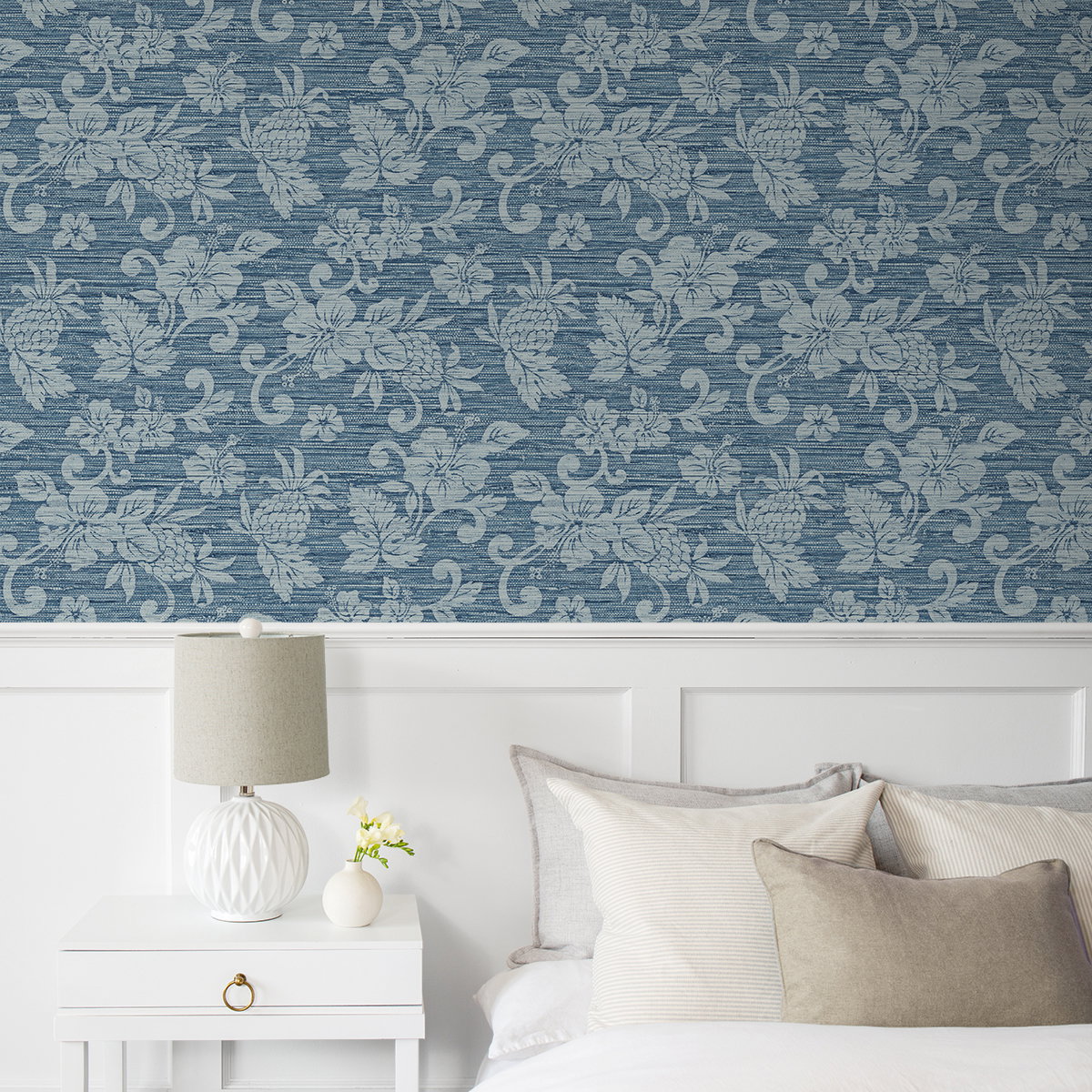 Seabrook Designs Juno Island Floral Bay Blue Wallpaper | OnlineFabricStore