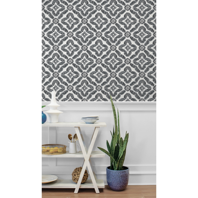 Seabrook Designs Talia Botanical Medallion Black &amp; White Wallpaper image 2 of 3