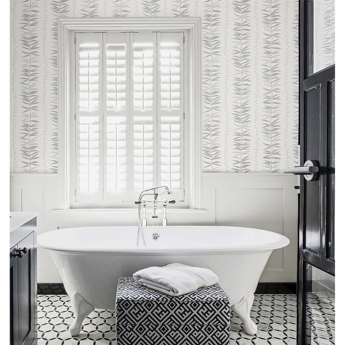 Seabrook Designs Summer Garland Smoke Wallpaper image 2 of 2