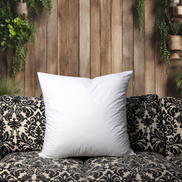 28" x 28" Premium Microfiber Pillow Form