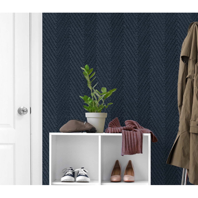 DuPont™ Tedlar® Throw Knit Dark Sapphire Wallpaper image 3 of 3