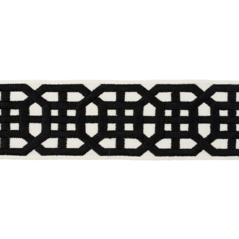 Lee Jofa Avignon Tape Black Band Trim