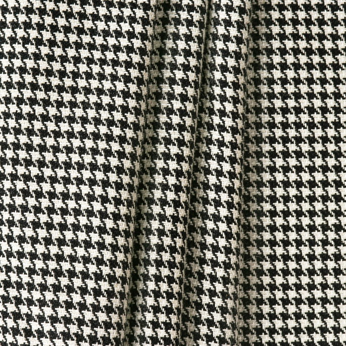 RK Classics Bates Wool Houndstooth Black/White Fabric image 2 of 2